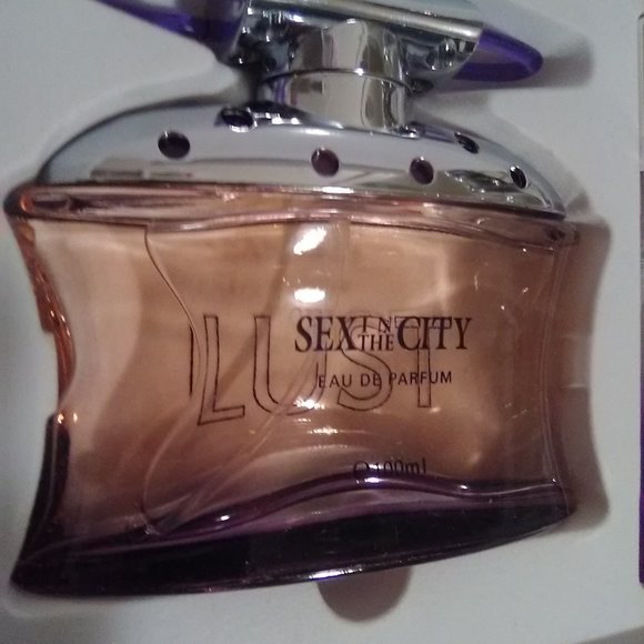 Sex In the City Parfum Gift Set - Picture 3 of 8
